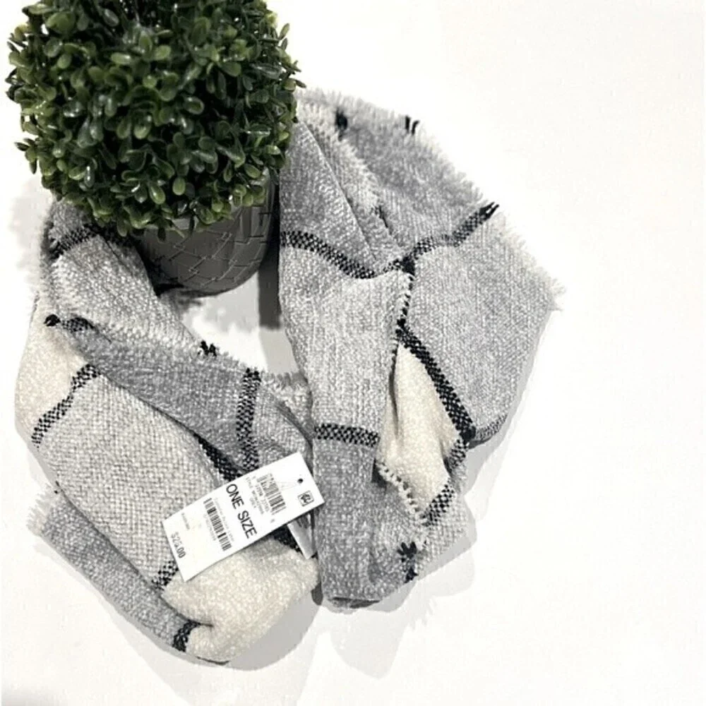 Charter Club Woven Chenille Loop Scarf, Brand New with tags❤️